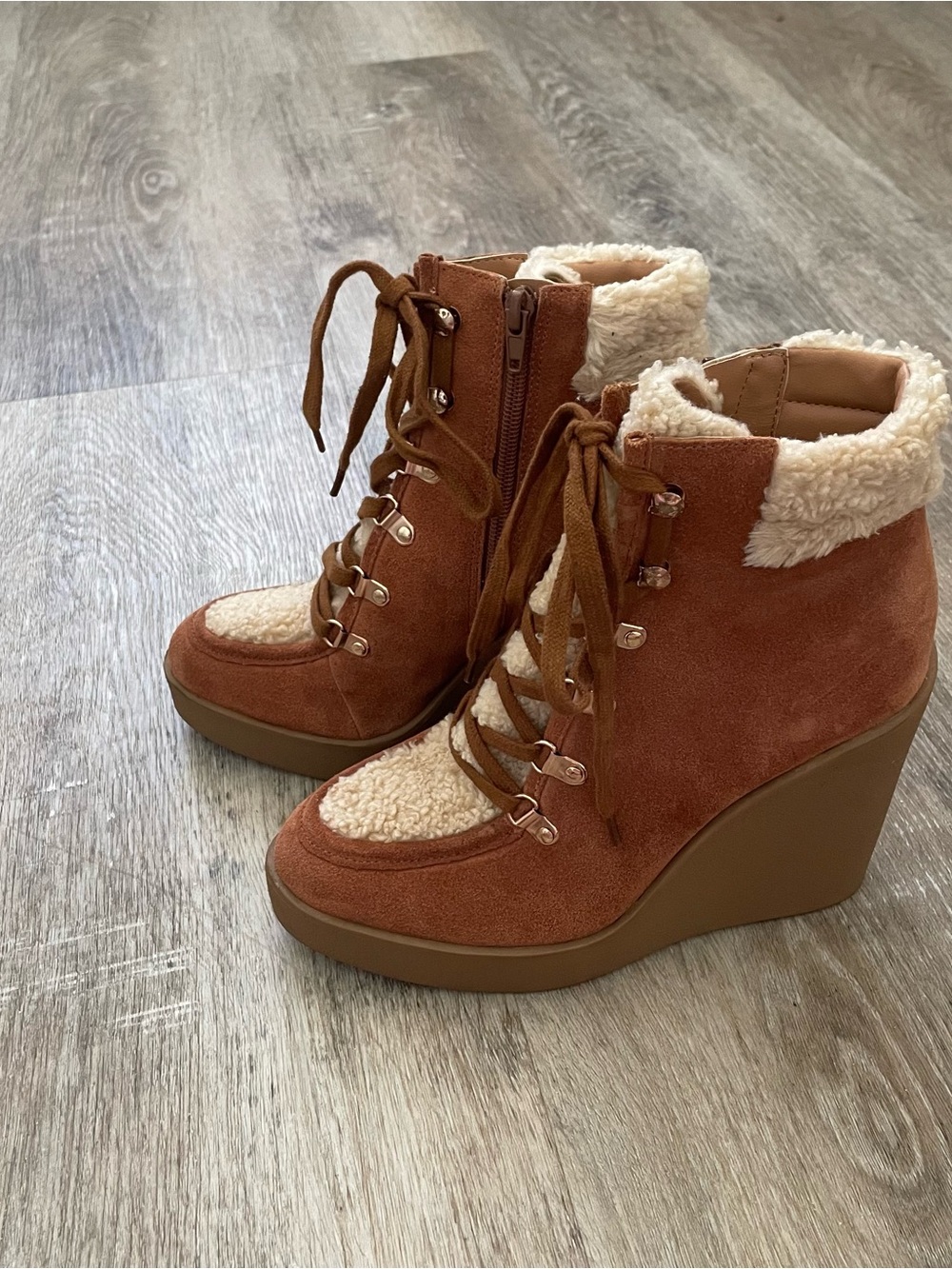 Jessica Simpson Rust Suede Wedge Boot with Cream Shearling - Picture 3 of 7